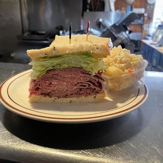 Cold Roast Beef Sandwich