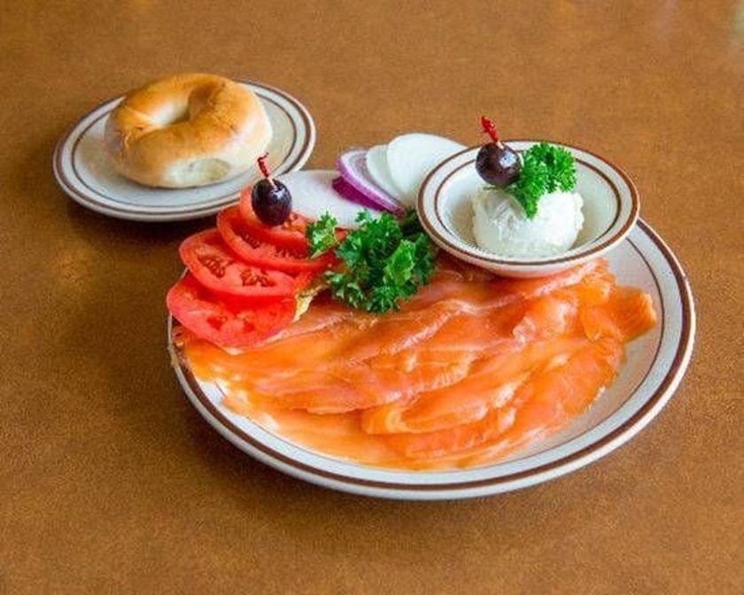Smoked Salmon Plate (Lox).