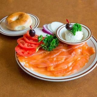 Smoked Salmon Plate (Lox)