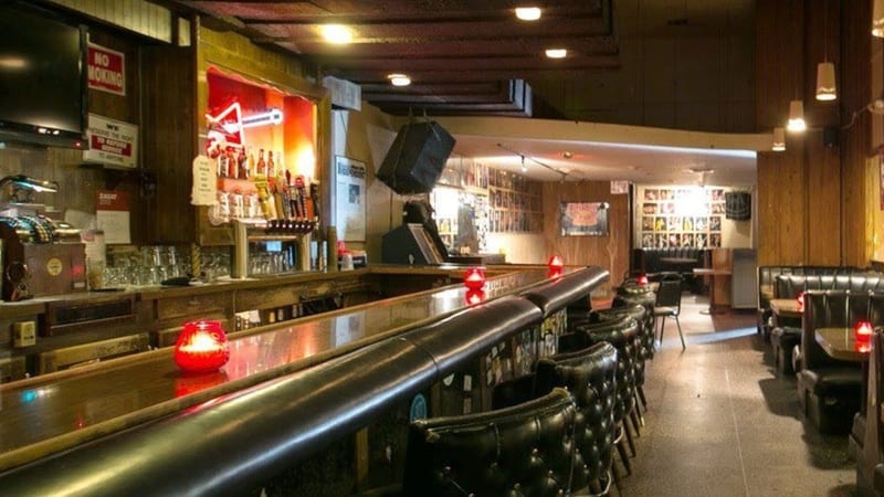 Bar photo 2