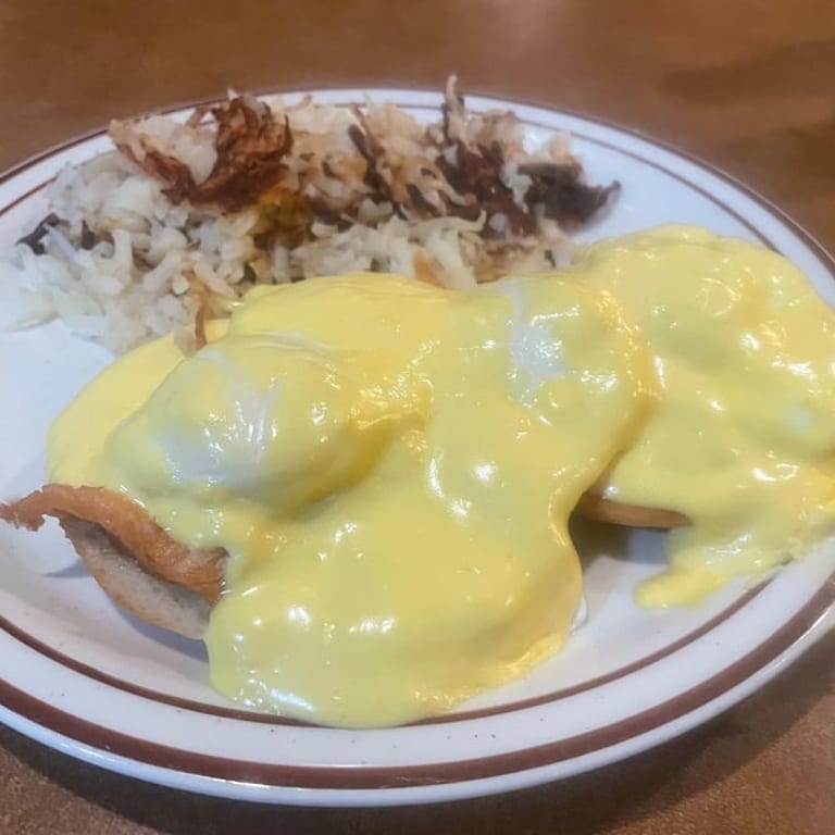 Smoked Salmon Benedict Delight